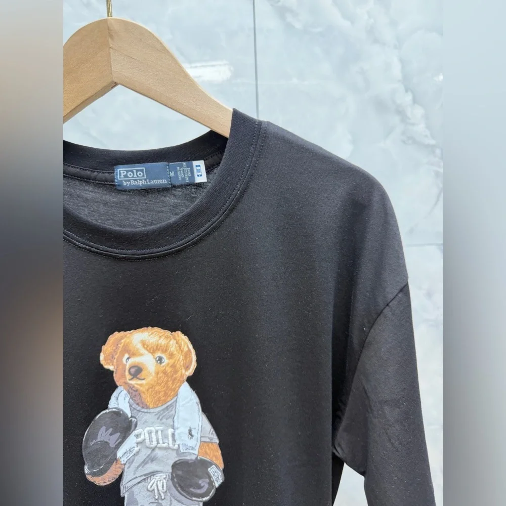 Polo Ralph Lauren bear-patterned short-sleeved T-shirt in black - Picture 3 of 8